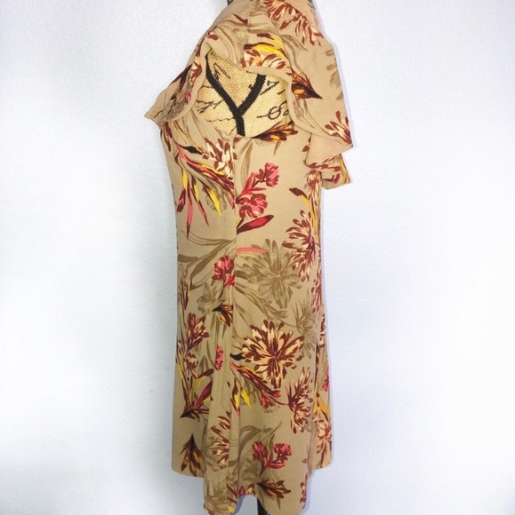 ASTR RUFFLE Marisol Dress - Picture 4 of 7